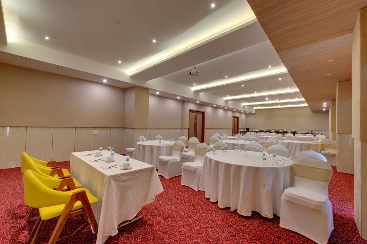 Viola Beacon Resort, Lonavala Exterior photo